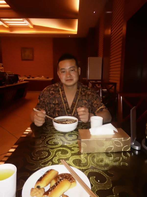 会飞的鱼的第一张照片--郑州相亲服务中心