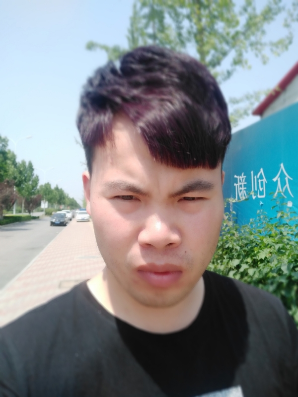 迷迭无情的第一张照片--郑州相亲服务中心