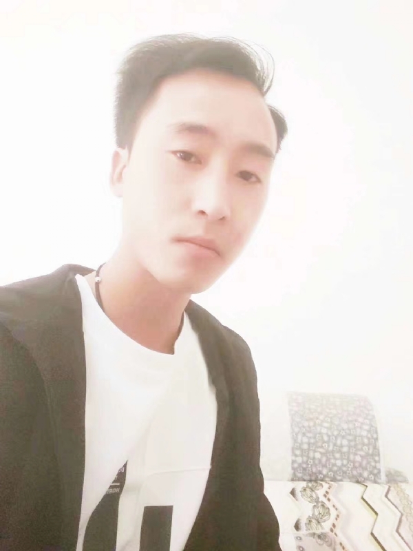 萧艺的第一张照片--郑州相亲服务中心