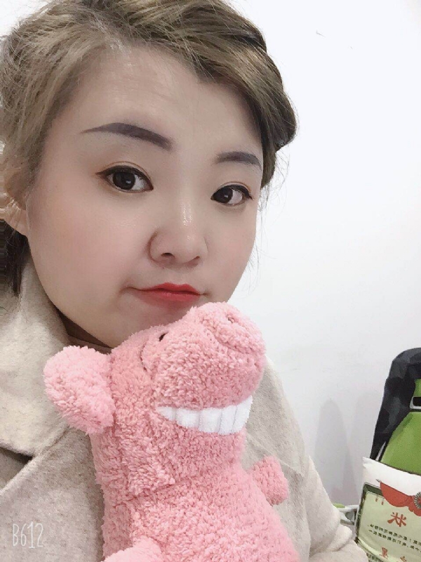 李娜的第一张照片--郑州相亲服务中心