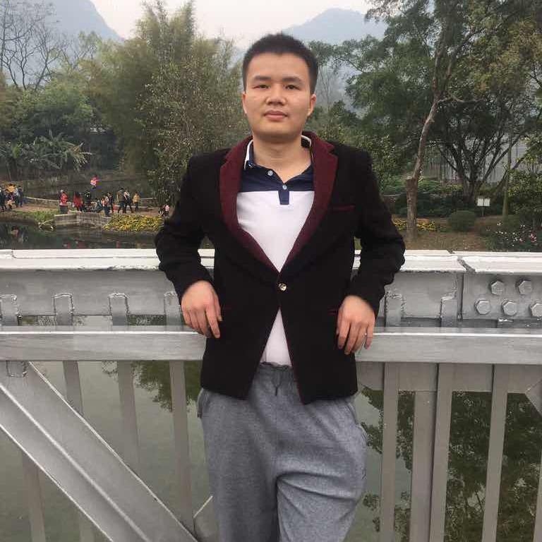 小龙龙的第一张照片--郑州相亲服务中心