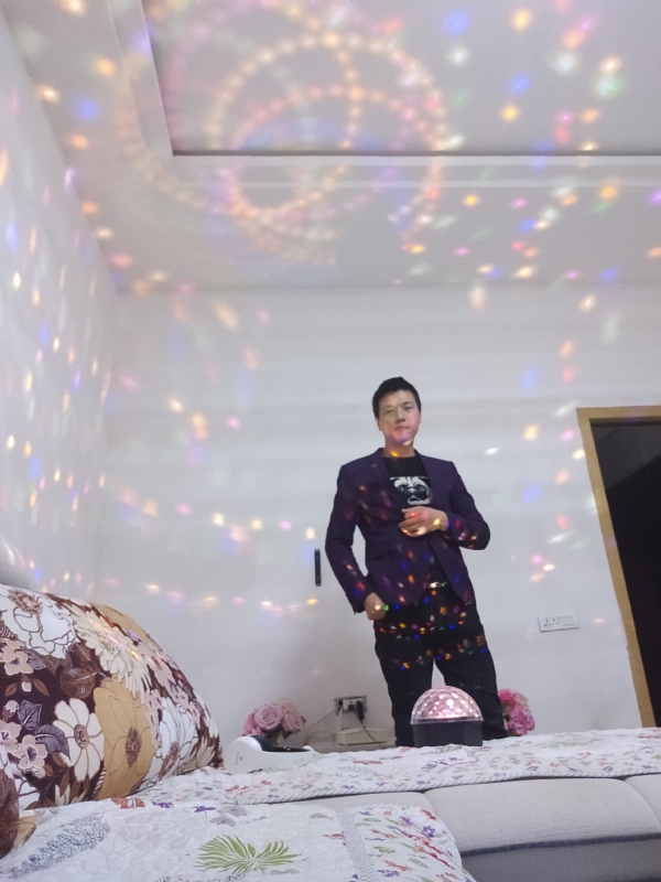 慕凡的第一张照片--郑州相亲服务中心