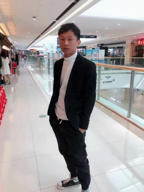 杰的第一张照片--郑州相亲服务中心