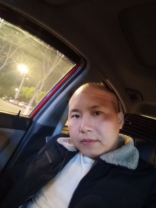 平平淡淡的第一张照片--郑州相亲服务中心