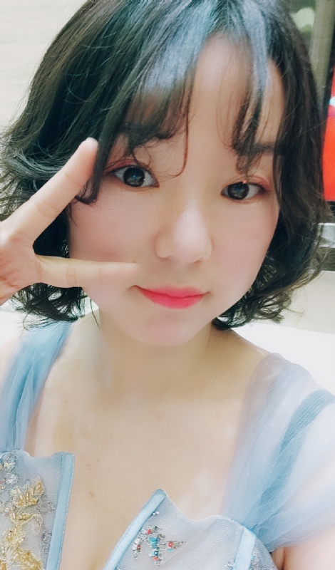 小c猫的第一张照片--郑州相亲服务中心