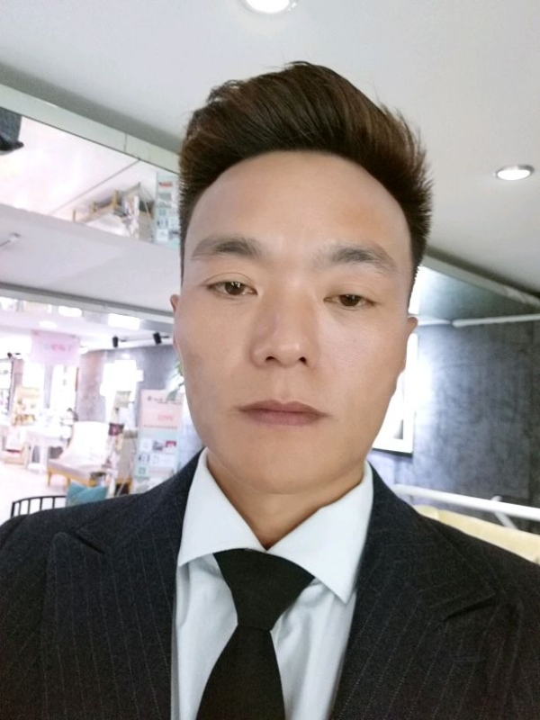 醉酒的蝴蝶的第一张照片--郑州相亲服务中心
