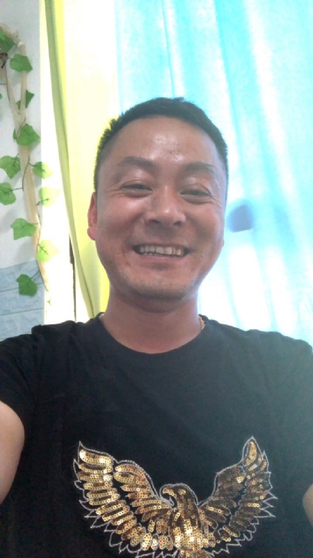 大海的第一张照片--郑州相亲服务中心