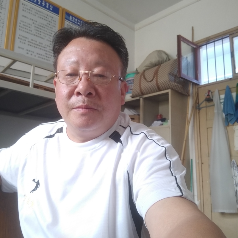 咣次次的第一张照片--郑州相亲服务中心