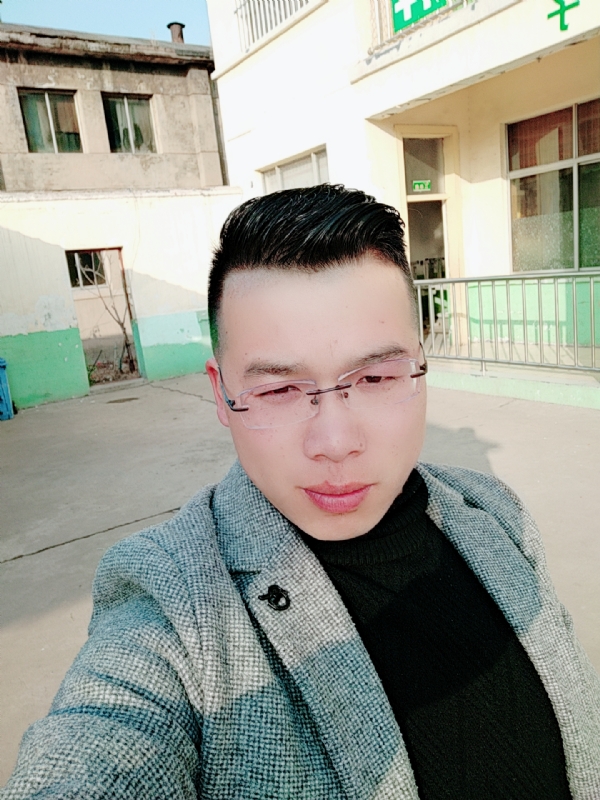 舍得的第一张照片--郑州相亲服务中心