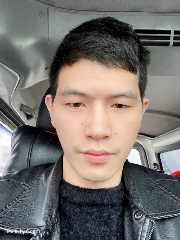华仔的第一张照片--郑州相亲服务中心