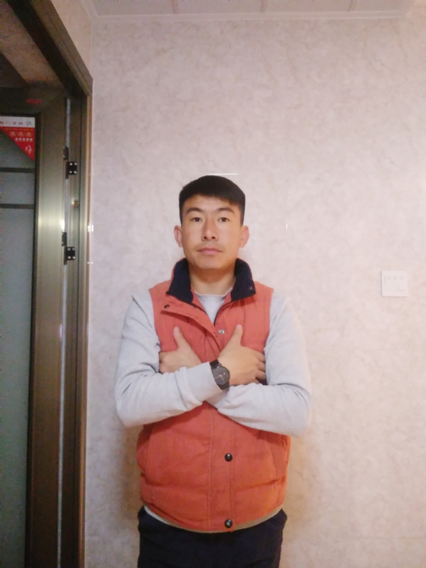 石林小伙的第一张照片--郑州相亲服务中心