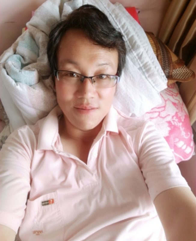 一吻天荒的第一张照片--郑州相亲服务中心