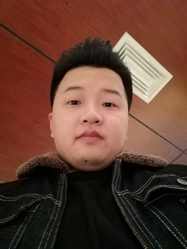 超哥1122的第一张照片--郑州相亲服务中心