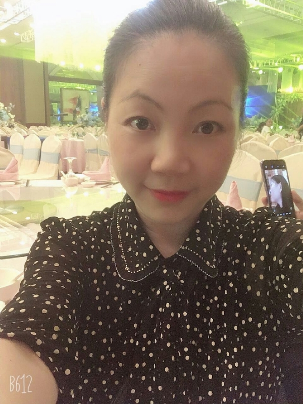 泡沫的第一张照片--郑州相亲服务中心
