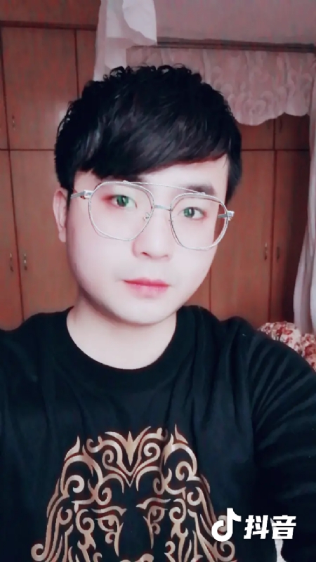 哎呦哥哥的第二张照片--郑州相亲服务中心