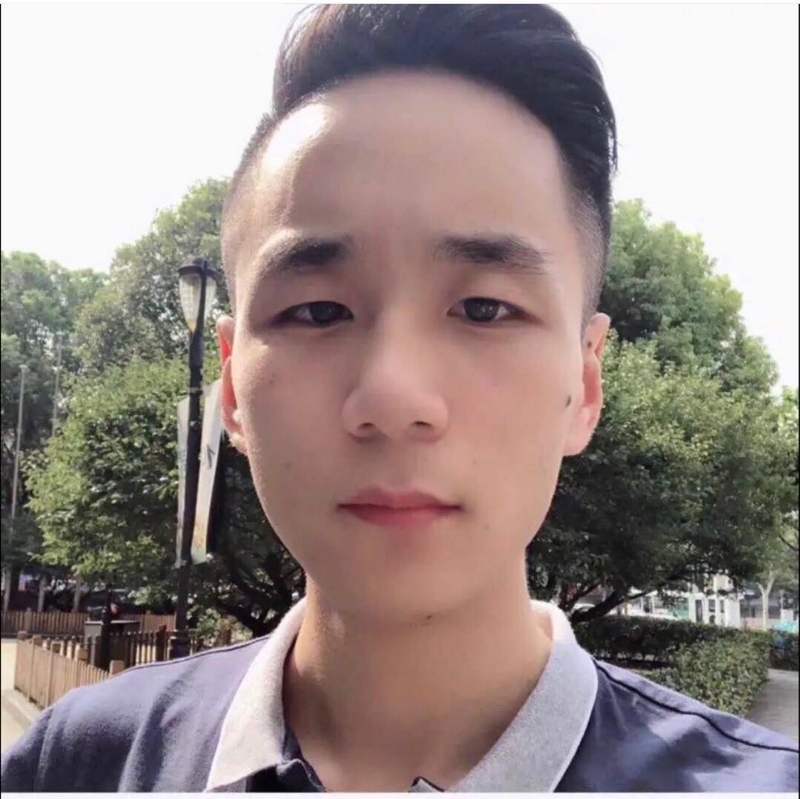 期待八月的雨的第二张照片--郑州相亲服务中心