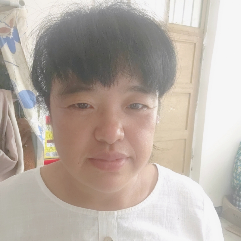 二妮的第二张照片--郑州相亲服务中心