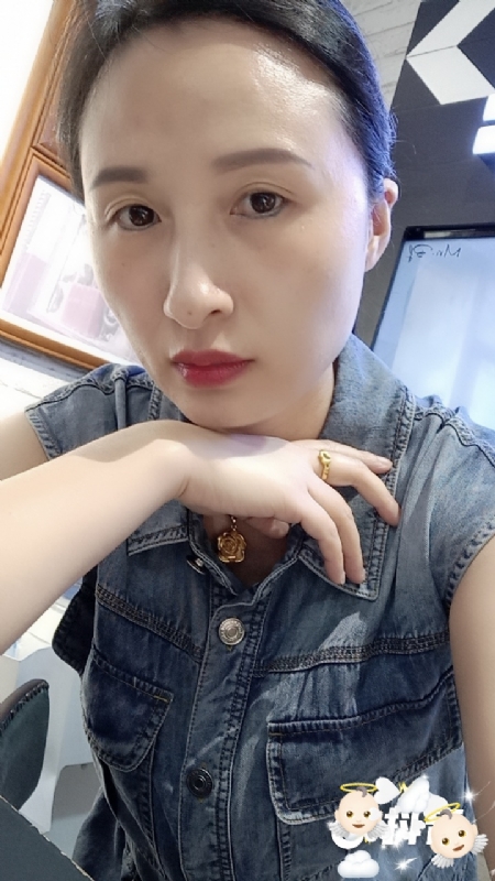 桃子的第三张照片--郑州相亲服务中心