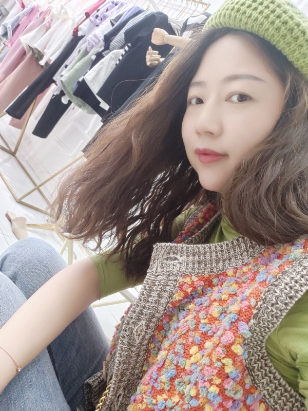 致橡树的第一张照片--郑州相亲服务中心