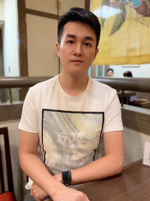 岁月流逝的第一张照片--郑州相亲服务中心