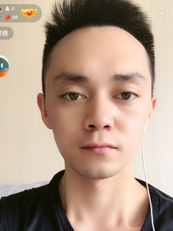 游爽的第一张照片--郑州相亲服务中心