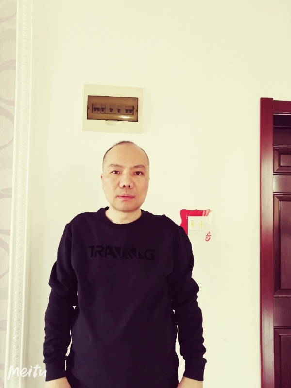 酒香四溢的第四张照片--郑州相亲服务中心