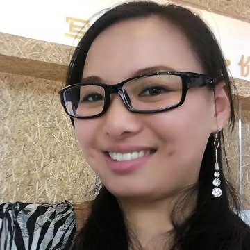 蕊倪的第一张照片--郑州相亲服务中心