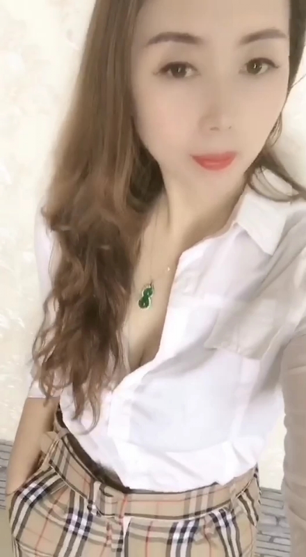 雨蝶的第一张照片--郑州相亲服务中心
