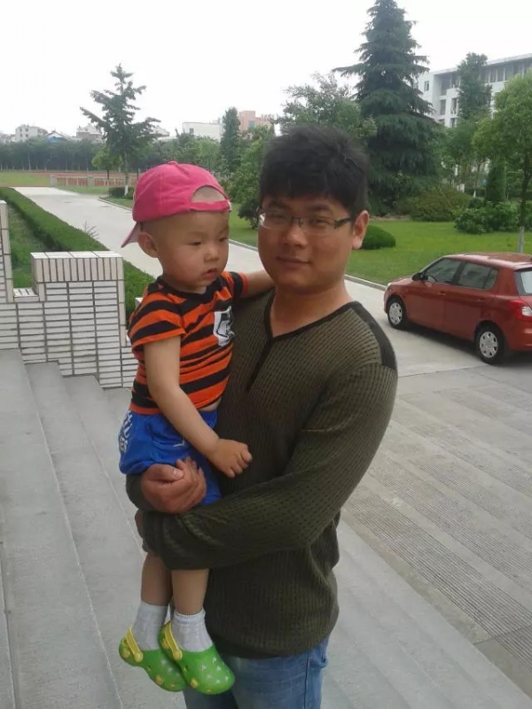 秦时明月的第一张照片--郑州相亲服务中心