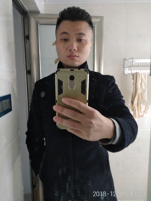 龙少爷的第一张照片--郑州相亲服务中心