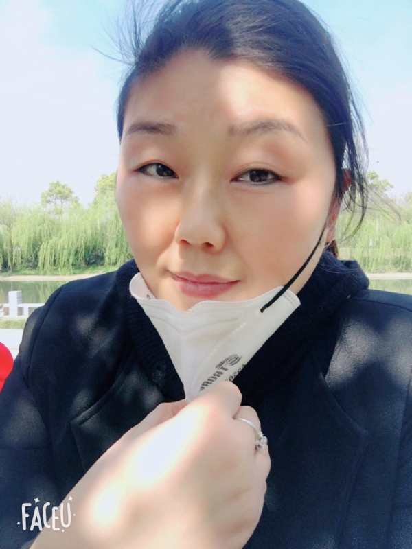 花开半夏的第一张照片--郑州相亲服务中心
