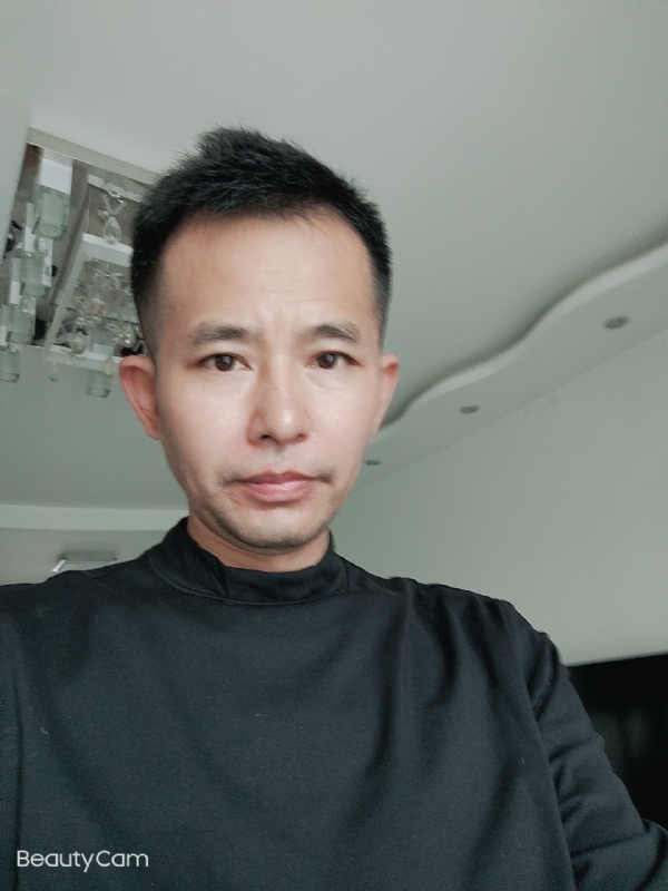 相伴今生的第一张照片--郑州相亲服务中心