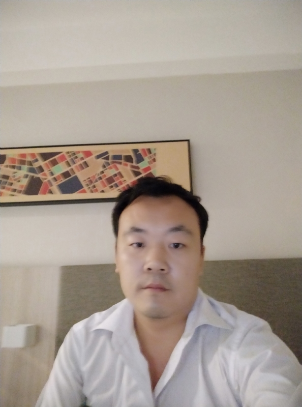 落叶寂寞的第一张照片--郑州相亲服务中心