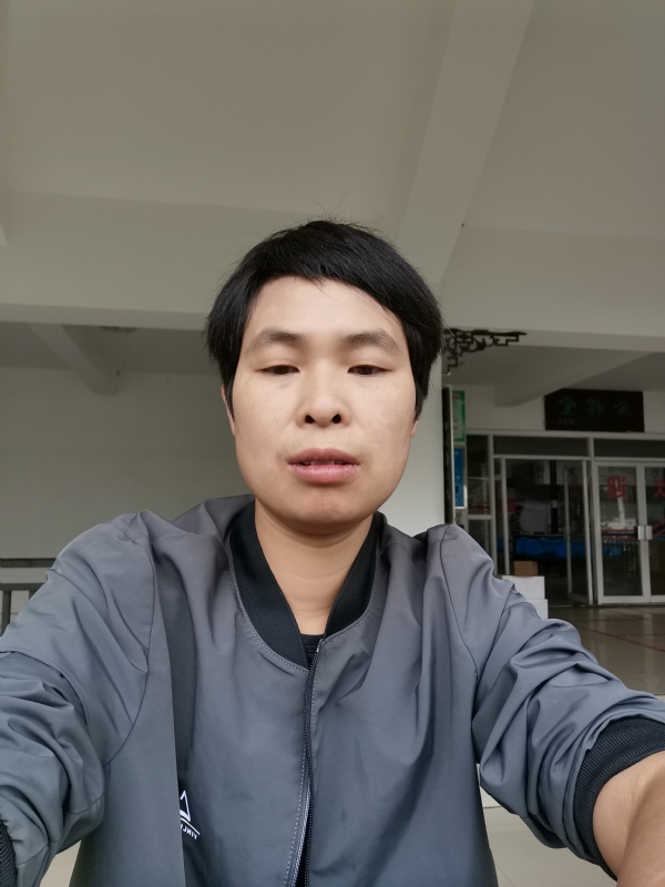 刘志强的第一张照片--郑州相亲服务中心
