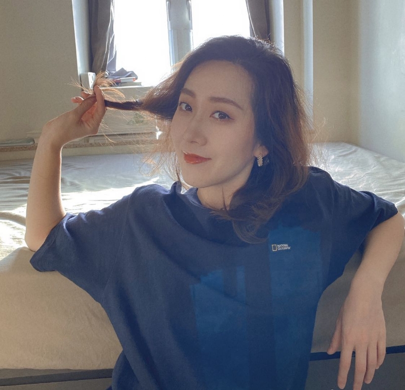 李雯雪的第一张照片--郑州相亲服务中心