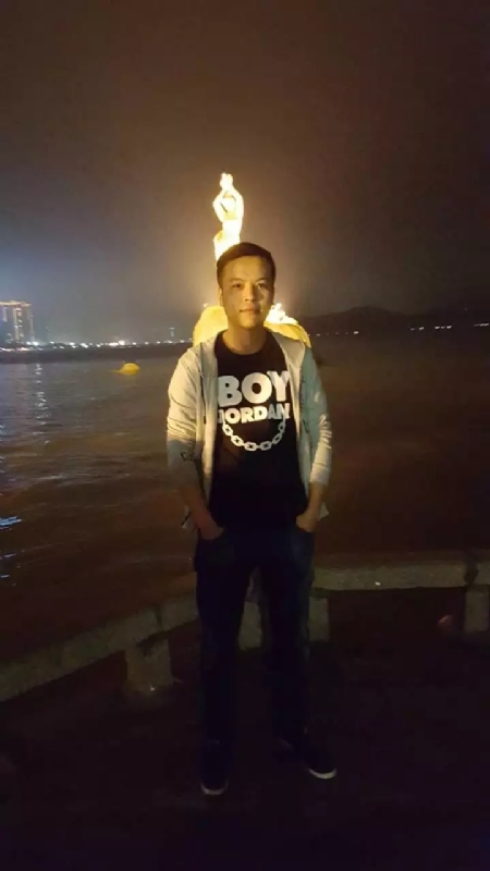 清风徐来。的第一张照片--郑州相亲服务中心