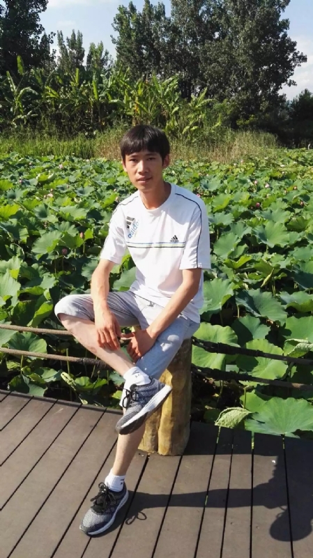 洛佐山娃的第一张照片--郑州相亲服务中心