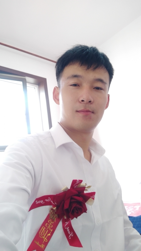 阳阳的第一张照片--郑州相亲服务中心