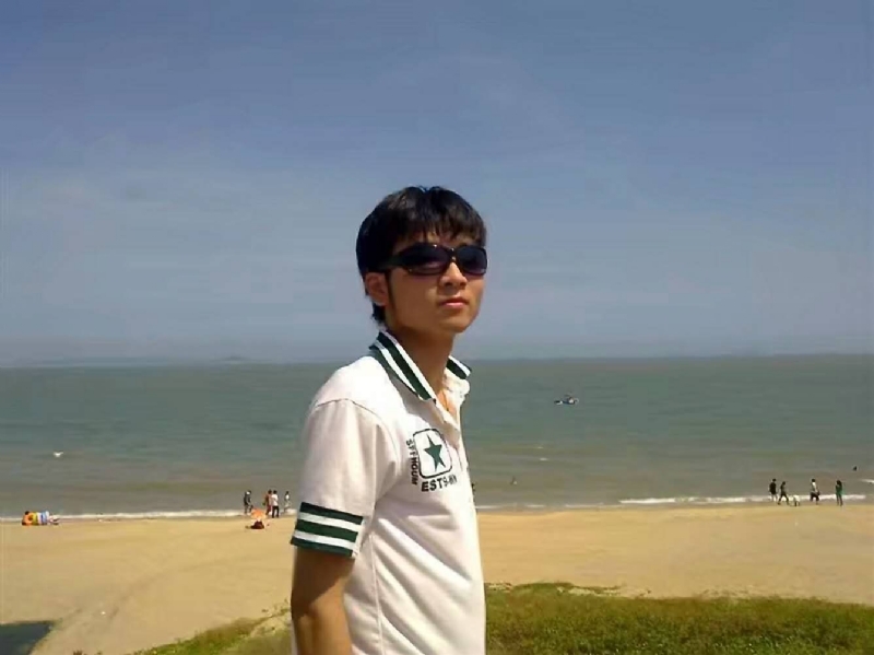 阿俊的第一张照片--郑州相亲服务中心