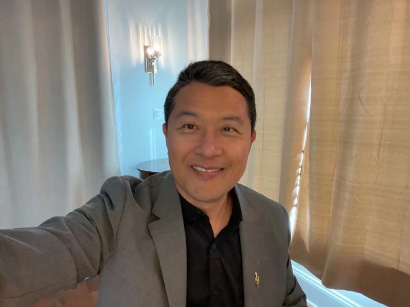 笑看风云的第一张照片--郑州相亲服务中心