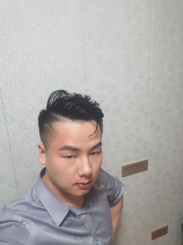 星空的第一张照片--郑州相亲服务中心