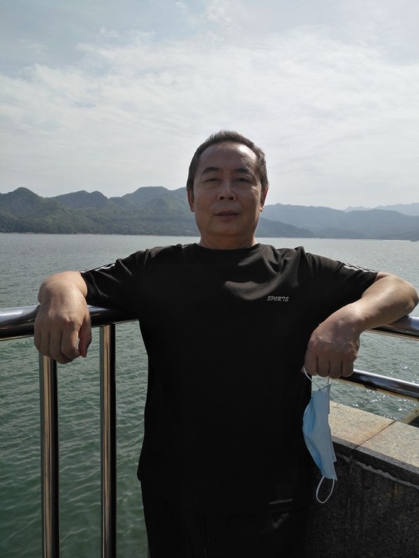 重振雄风的第四张照片--郑州相亲服务中心