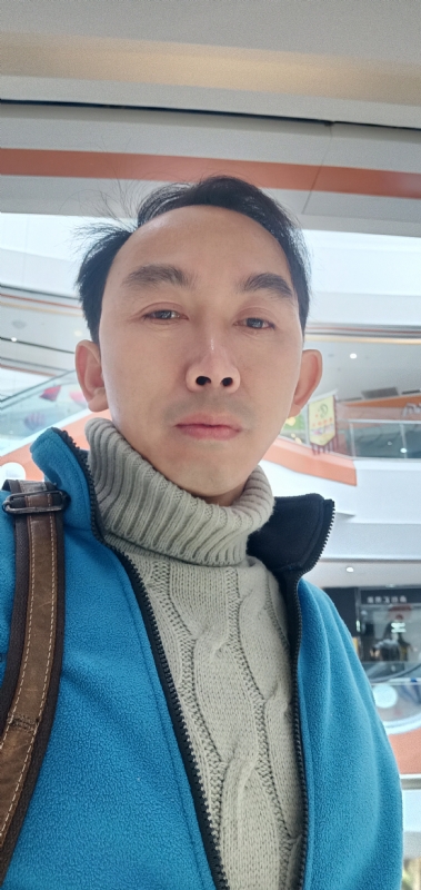 峤哥的第一张照片--郑州相亲服务中心