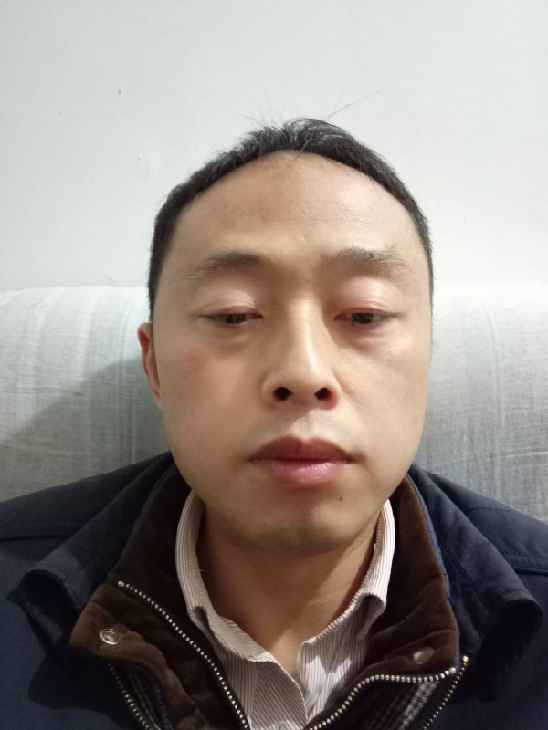 阳光的第一张照片--郑州相亲服务中心