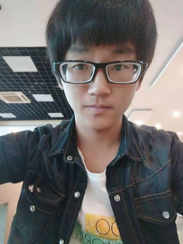 LS书生的第一张照片--郑州相亲服务中心
