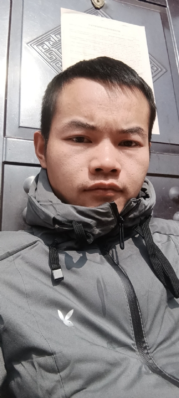 不离不弃的第一张照片--郑州相亲服务中心
