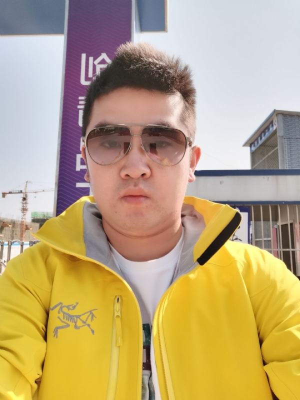 子敬的第一张照片--郑州相亲服务中心