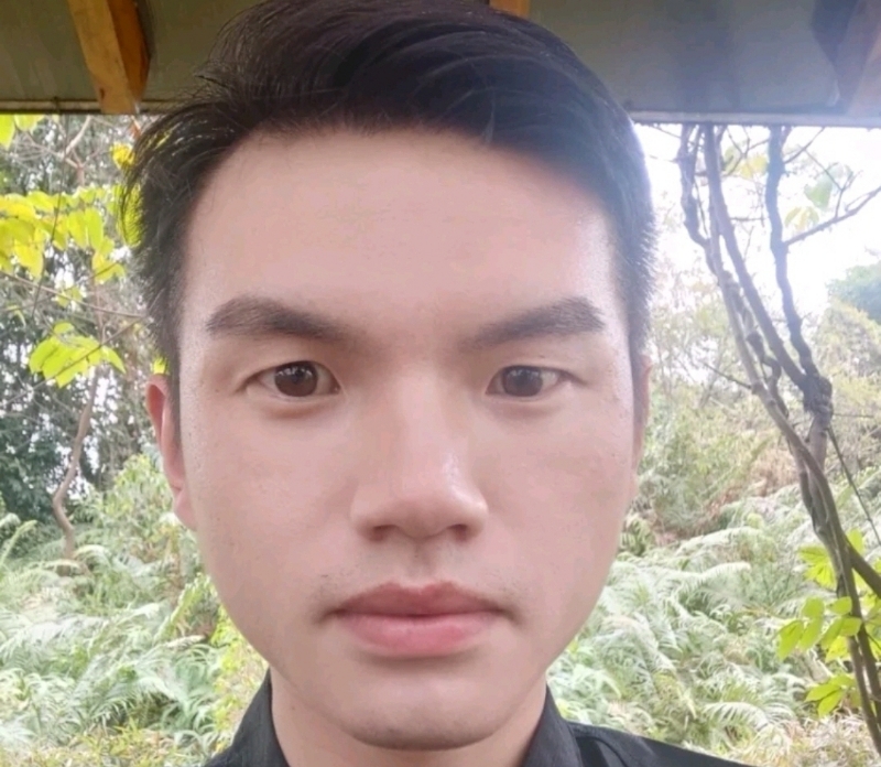 彬彬有礼的第二张照片--郑州相亲服务中心