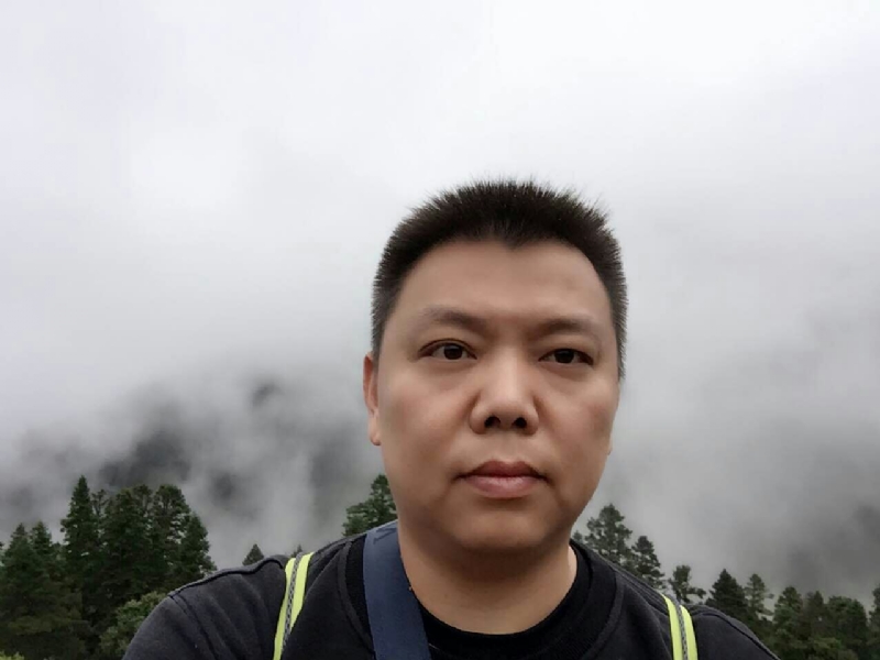 俊哥的第一张照片--郑州相亲服务中心