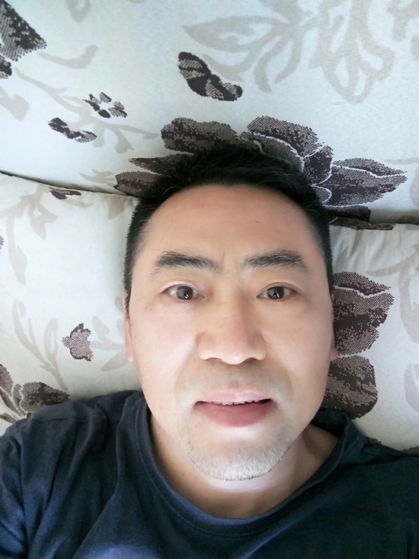 Han的第一张照片--郑州相亲服务中心
